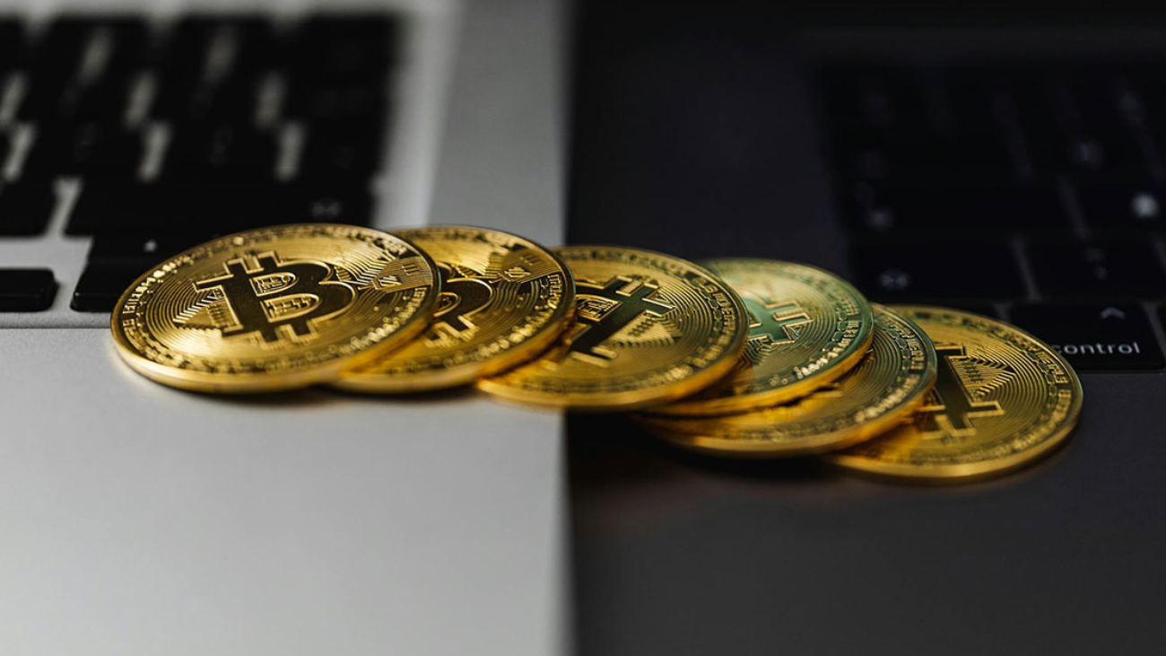 Implementing Blockchain For Business: Beyond Cryptocurrency